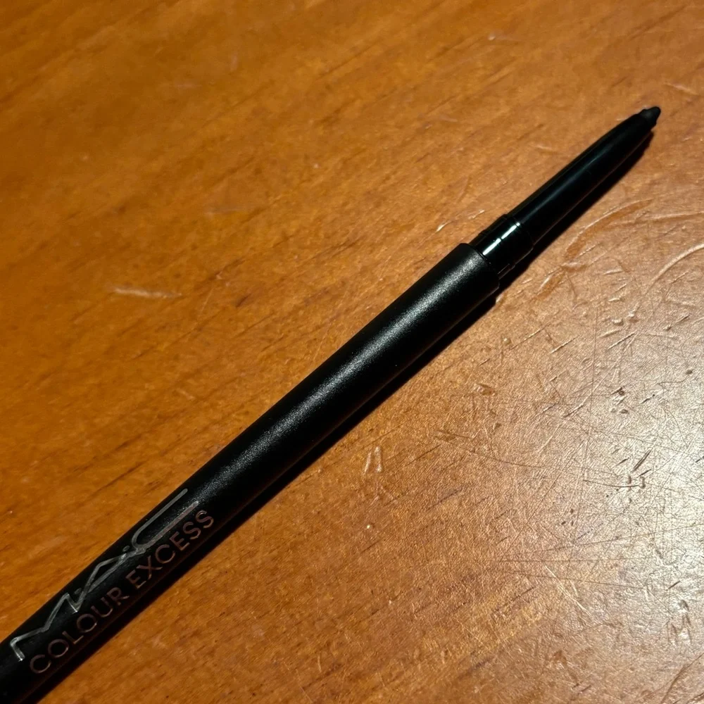 MAC Colour Excess Gel Pencil Waterproof Eye Liner Glide or Die